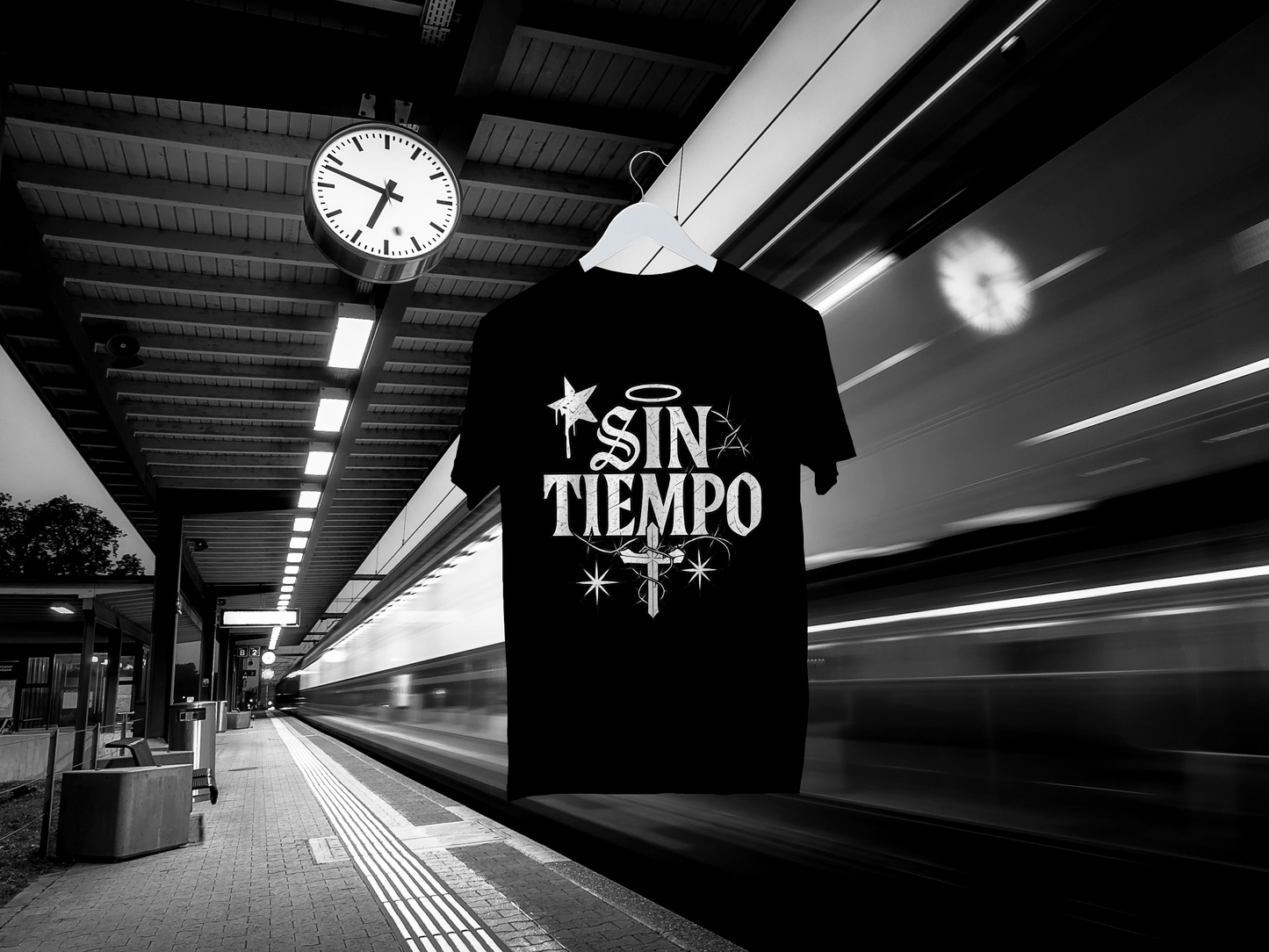 THORNED CROSS – SIN TIEMPO Oversized Tee